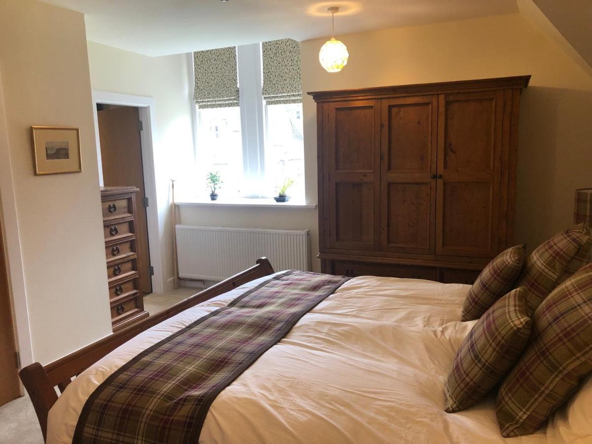 Loch Ness Moat House Apartments Форт Аугустус Екстериор снимка